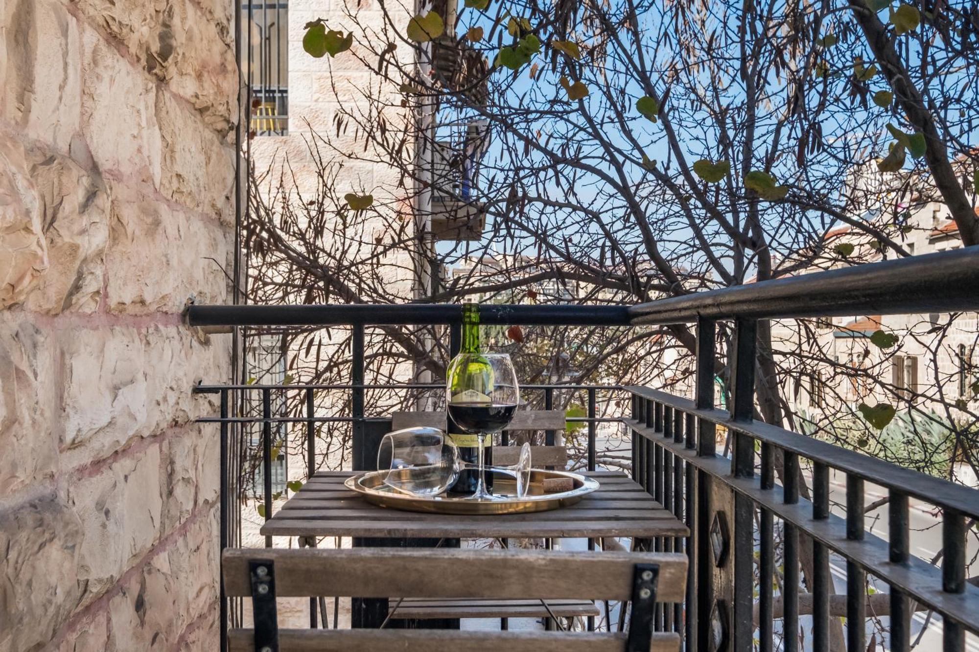 Dinning Room, Bedroom And Balcony * Jerusalem